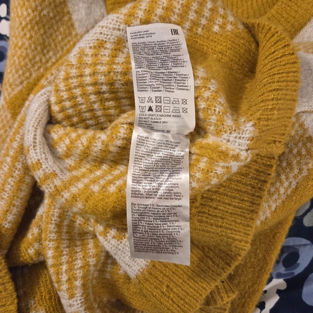 Jacqueline de Yong Mustard Yellow and Cream Sweater - Picture 10 of 11